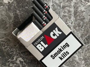 Djarum Black cigarettes