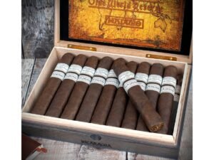 Rocky Patel Olde World Reserve Maduro Robusto Cigars -Box (20)