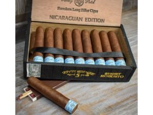 Rocky Patel The Edge Nicaraguan Short Robusto Cigars – Box of 20